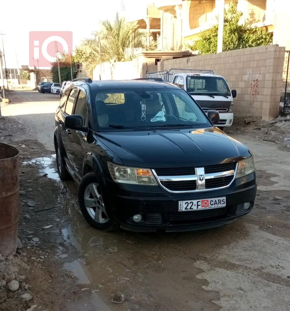 دودج جورني